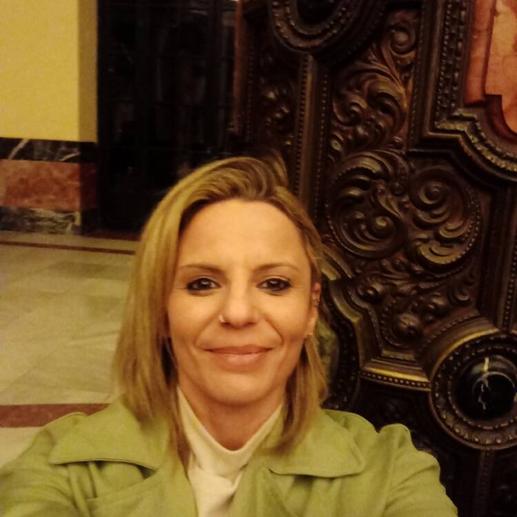 Foto de perfil de Elena
